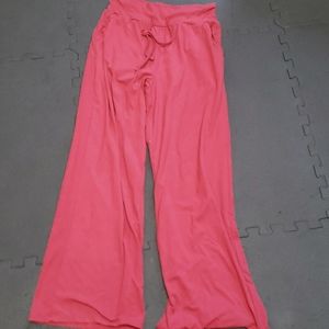 Soft PJ Loose and Comfortable with side Pockets.